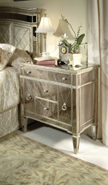 Mirrored Dresser Nightstand 5 Drawers Antique Ribbed Gold Leaf Hollywood Style
