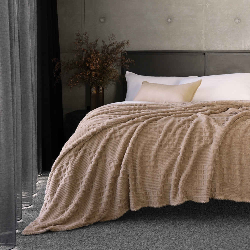 Bambury Linen Rectangle Cushion - Pebble