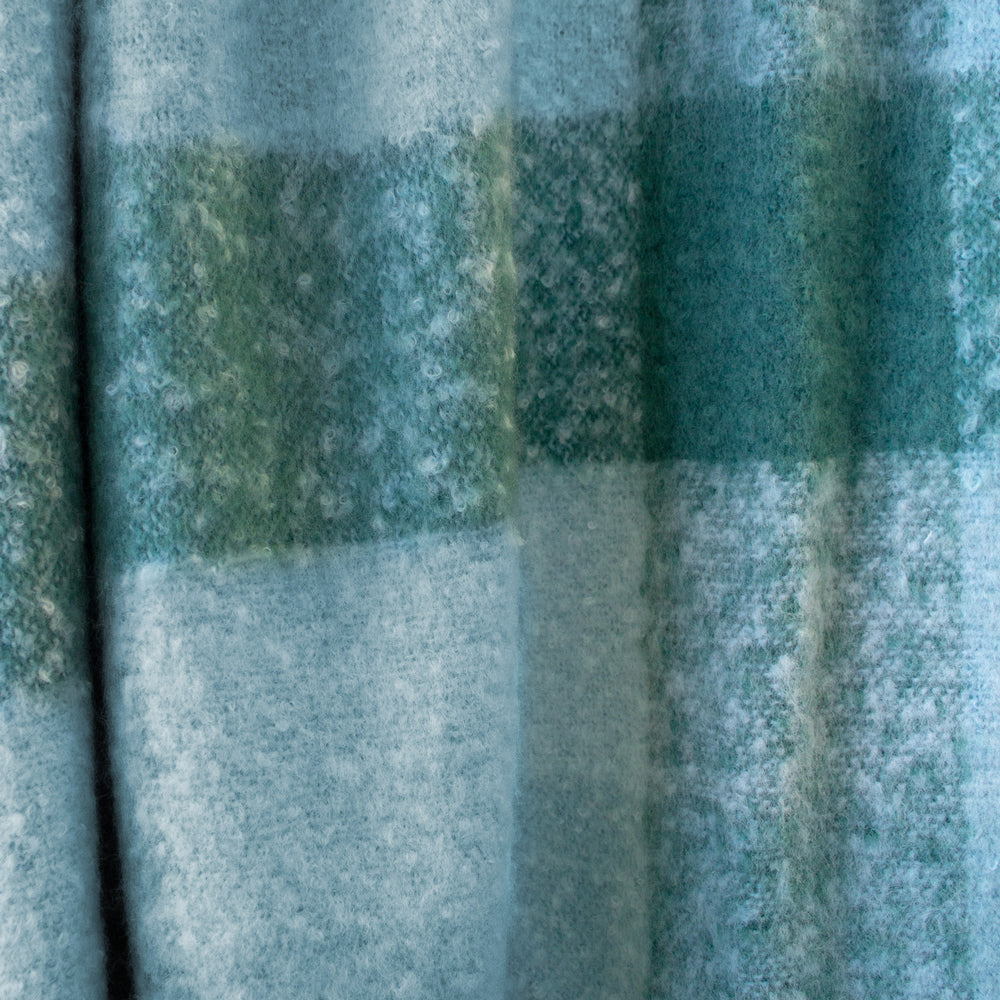 Bambury Cosmo Throw - Aqua