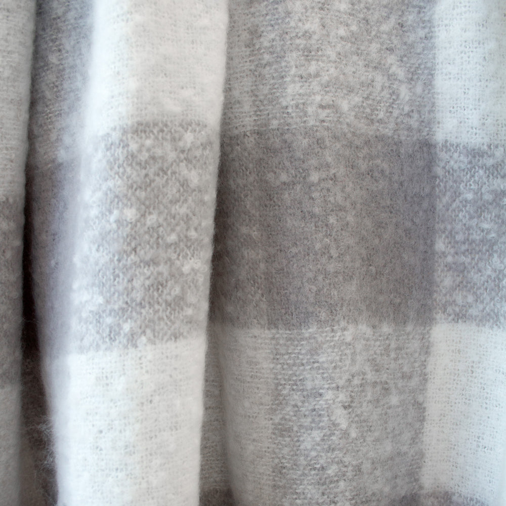Bambury Cosmo Throw - Stone