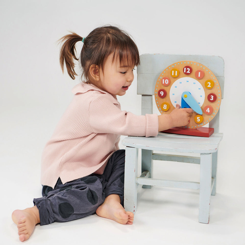 Mentari Teaching Clock Wooden Learn to Tell Time Moving Hands Kids Toy 3+ Years