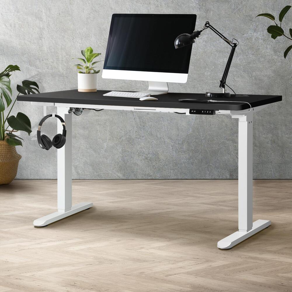 Motorized Adjustable Standing Desk 140cm White and Black
