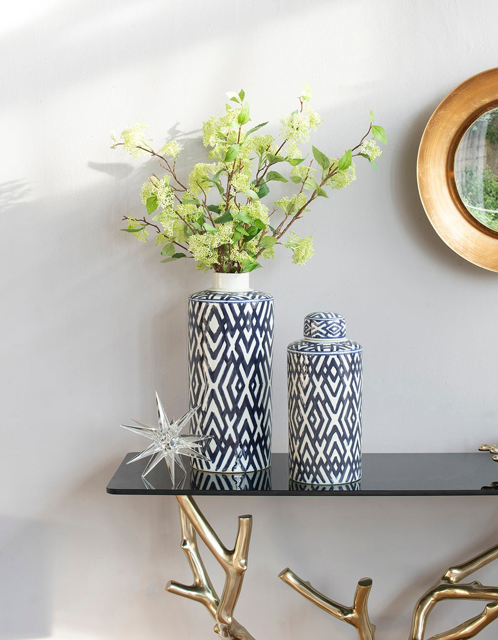 Carlyle Large Porcelain Lidded Jar Home Decorative Storage Container