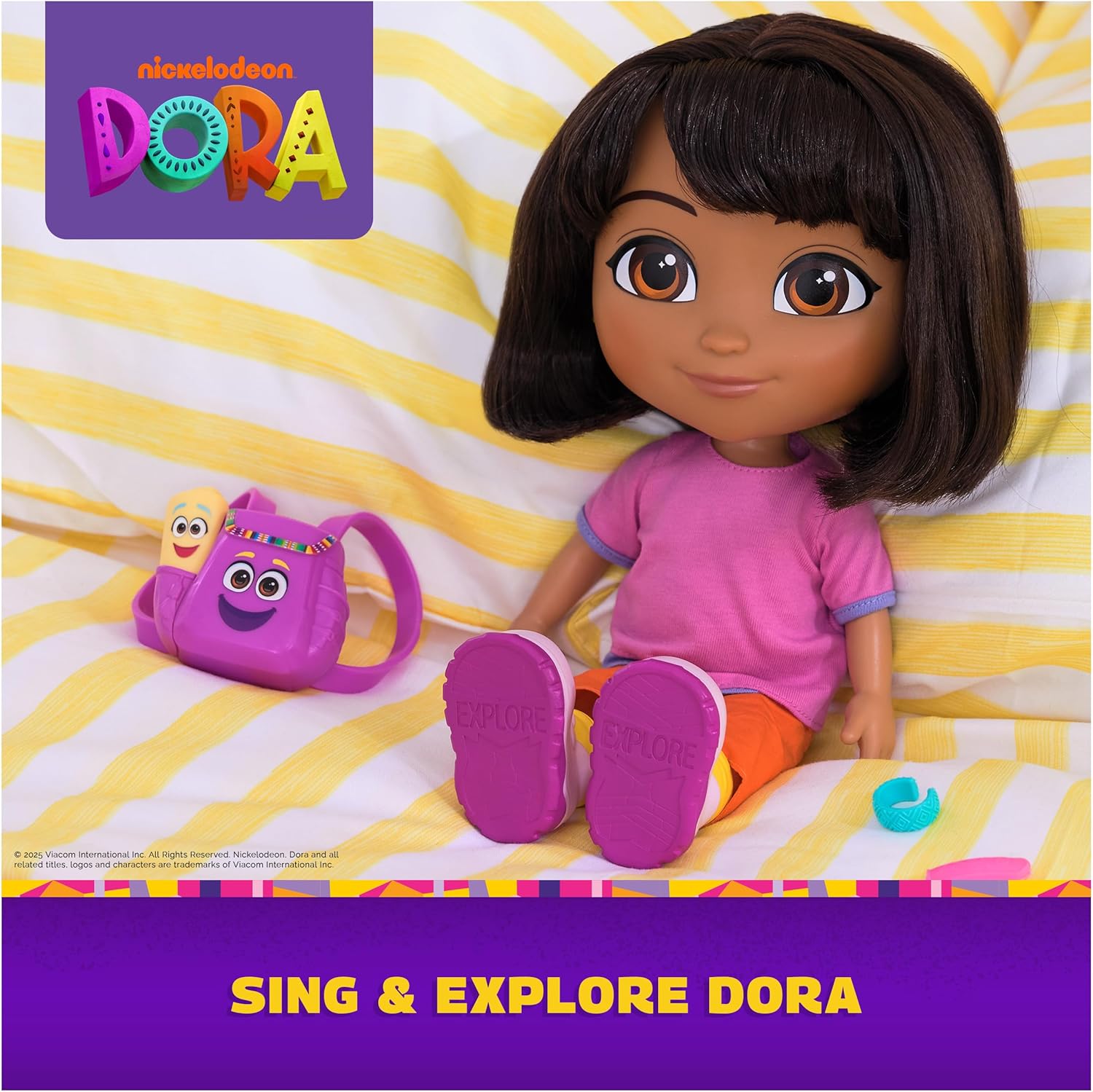 Dora the Explorer Sing & Explore Doll