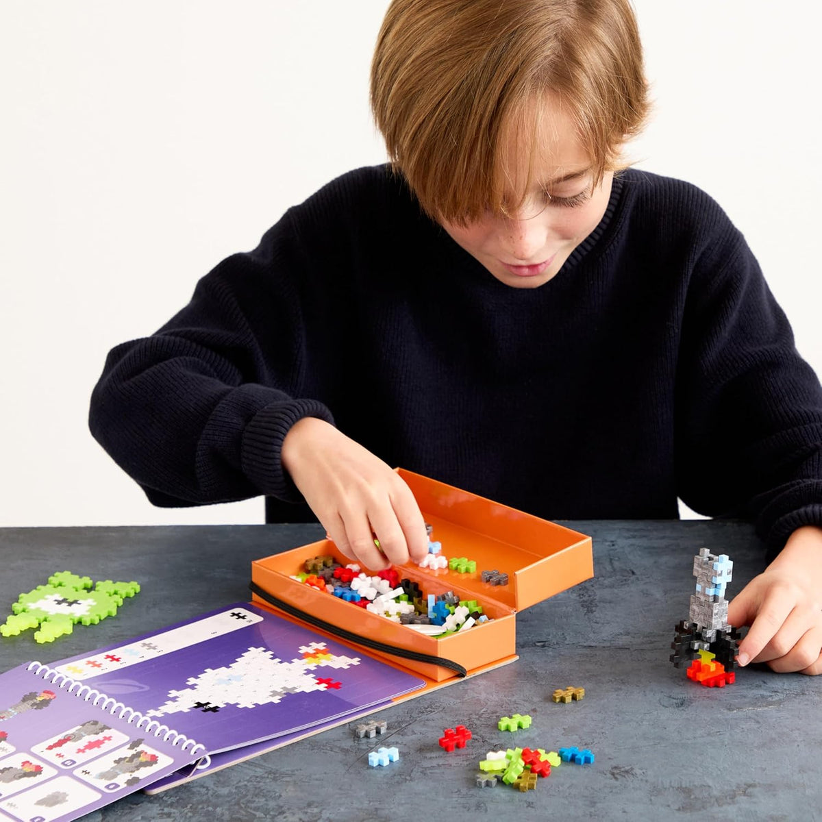 PLUS PLUS Space Activity Pad 125 Pieces Creative Building Blocks 2D 3D Puzzle Set