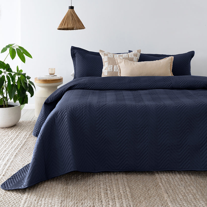 Bambury Herringbone Embossed Coverlet Set - Navy