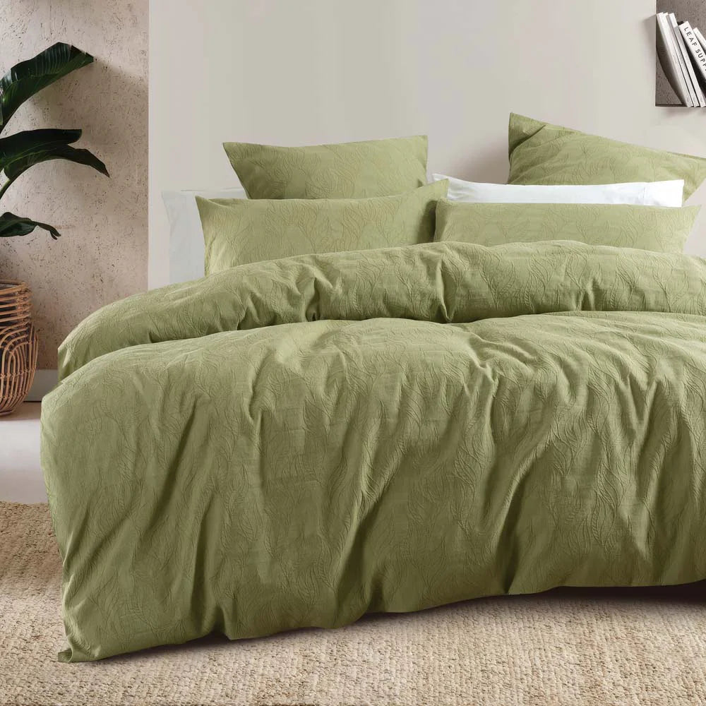 Acacia Jacquard Quilt Cover Set Pear