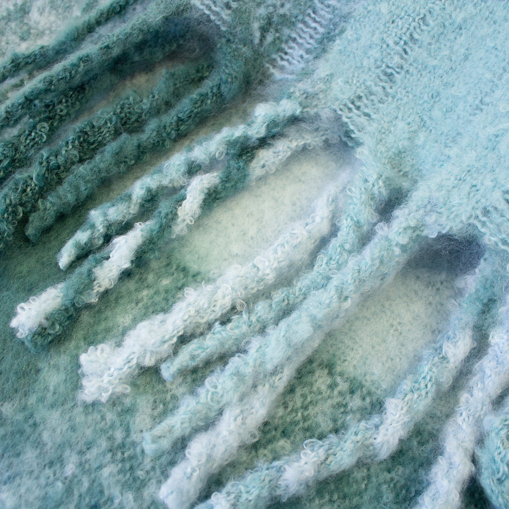 Bambury Cosmo Throw - Aqua