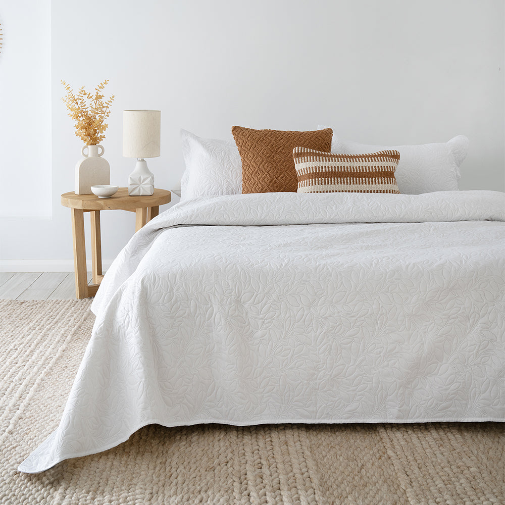 Bambury Botanica Coverlet Set