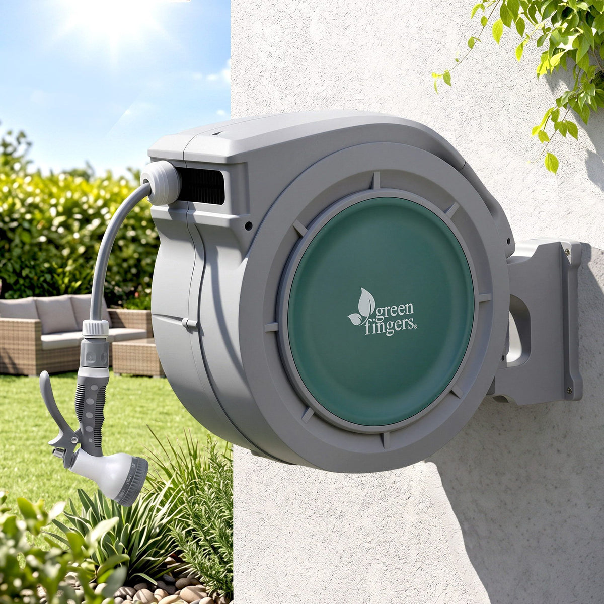Green Fingers 20m Retractable Water Hose Reel Wall Mount 9-Pattern Nozzle