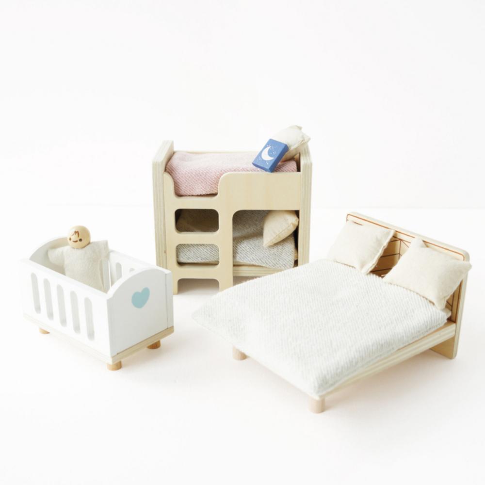 Le Toy Van  Wooden Dolls House Starter Furniture 35 Piece Kids Playset