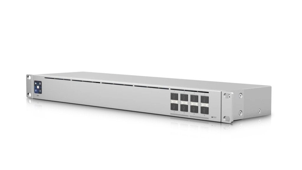 Ubiquiti UniFi USW Aggregation 8 Port 10G SFP+ Layer 2 Switch with Fanless Design and Touchscreen