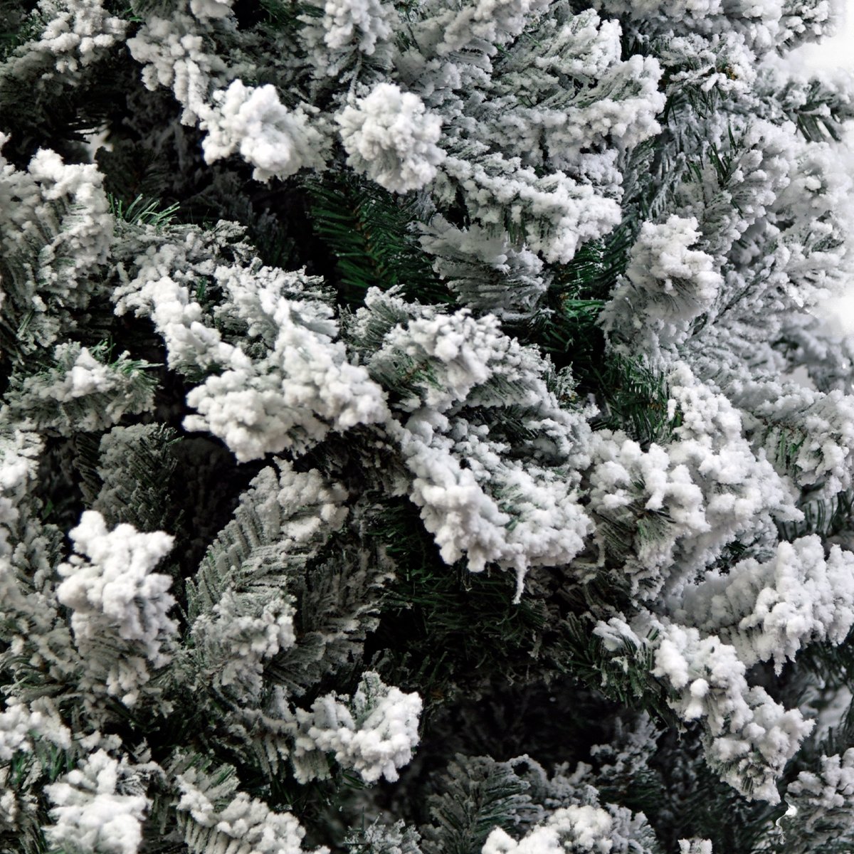 Snow Tipped Artificial Christmas Tree 2.4m 1500 Tips Sturdy Metal Stand for Xmas