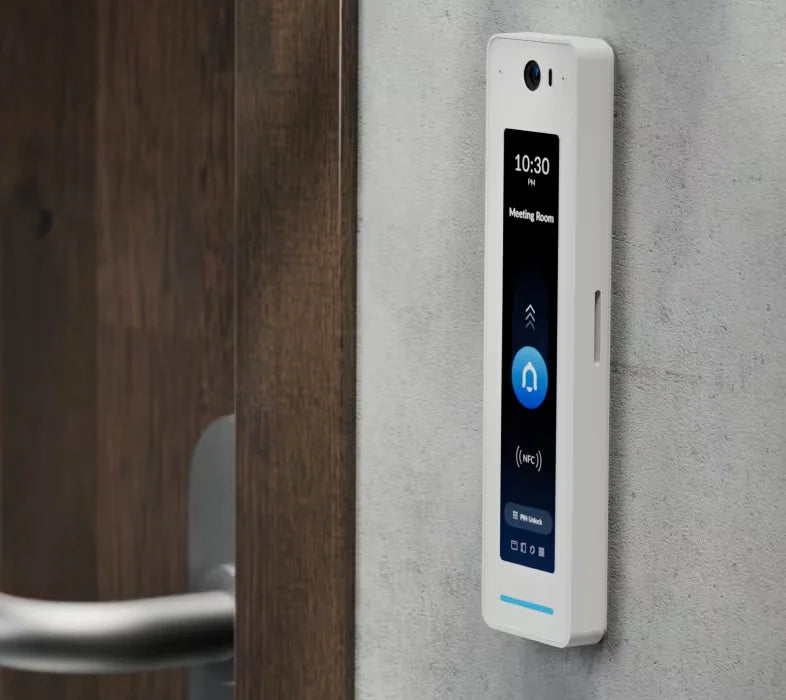 Ubiquiti G3 Reader Pro White Third Generation Indoor Outdoor NFC Reader and Intercom with Apple Touch Pass Support