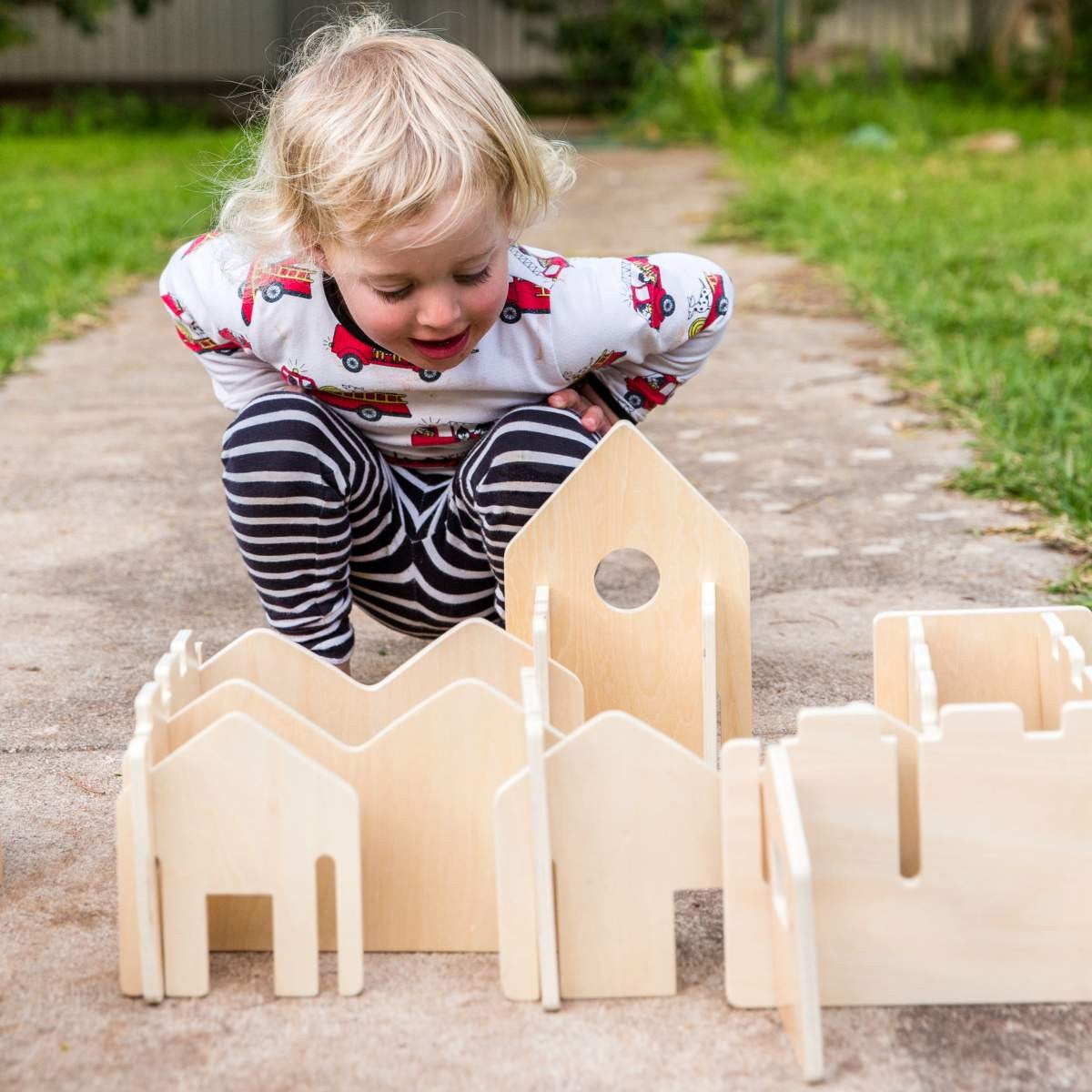 Wooden Architect Construction & Doll House Play Set with 28 Piece - Natural