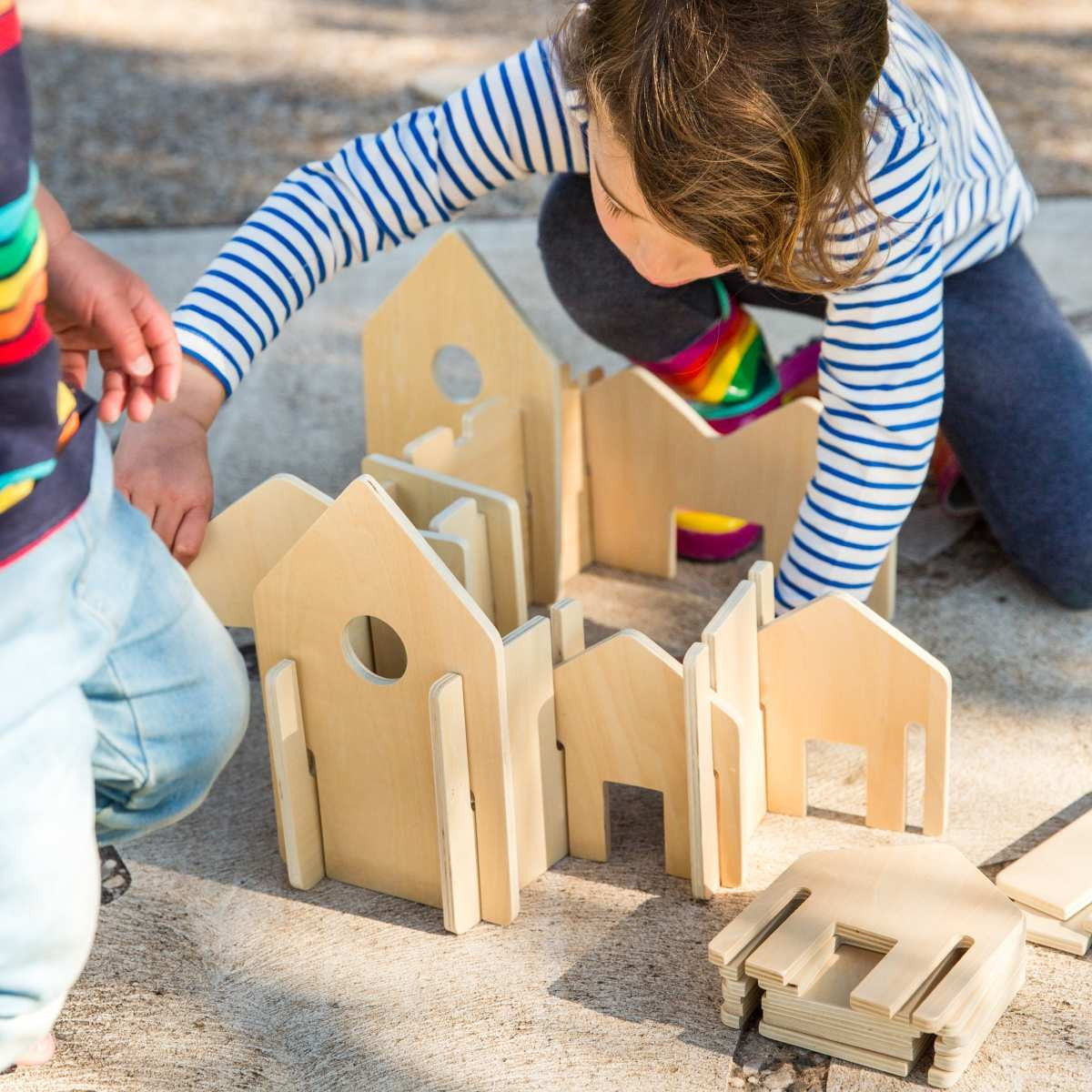Wooden Architect Construction & Doll House Play Set with 28 Piece - Natural