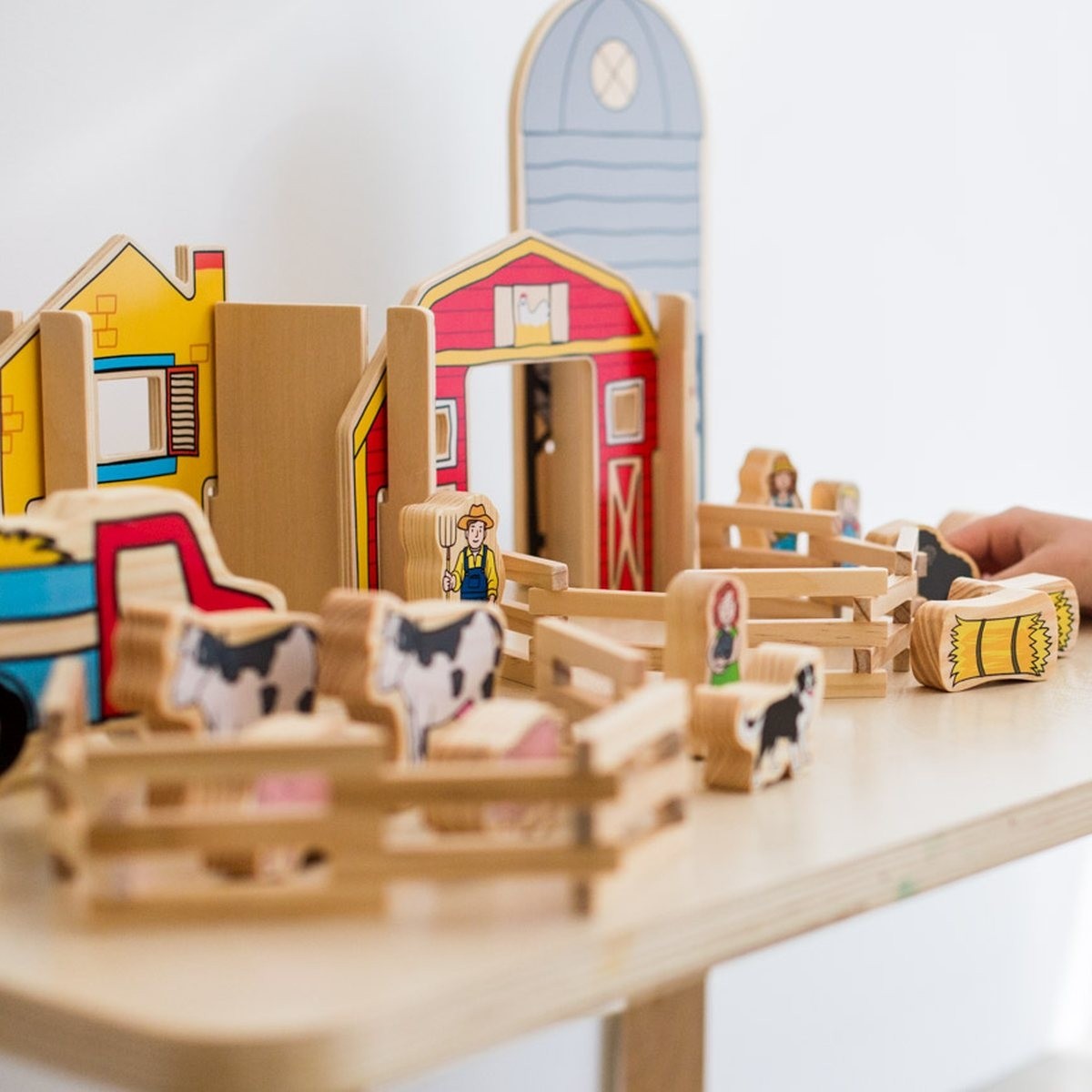 Wooden Farm Play Set with Buildings, Animals & Vehicles - 26 Piece Activity Set