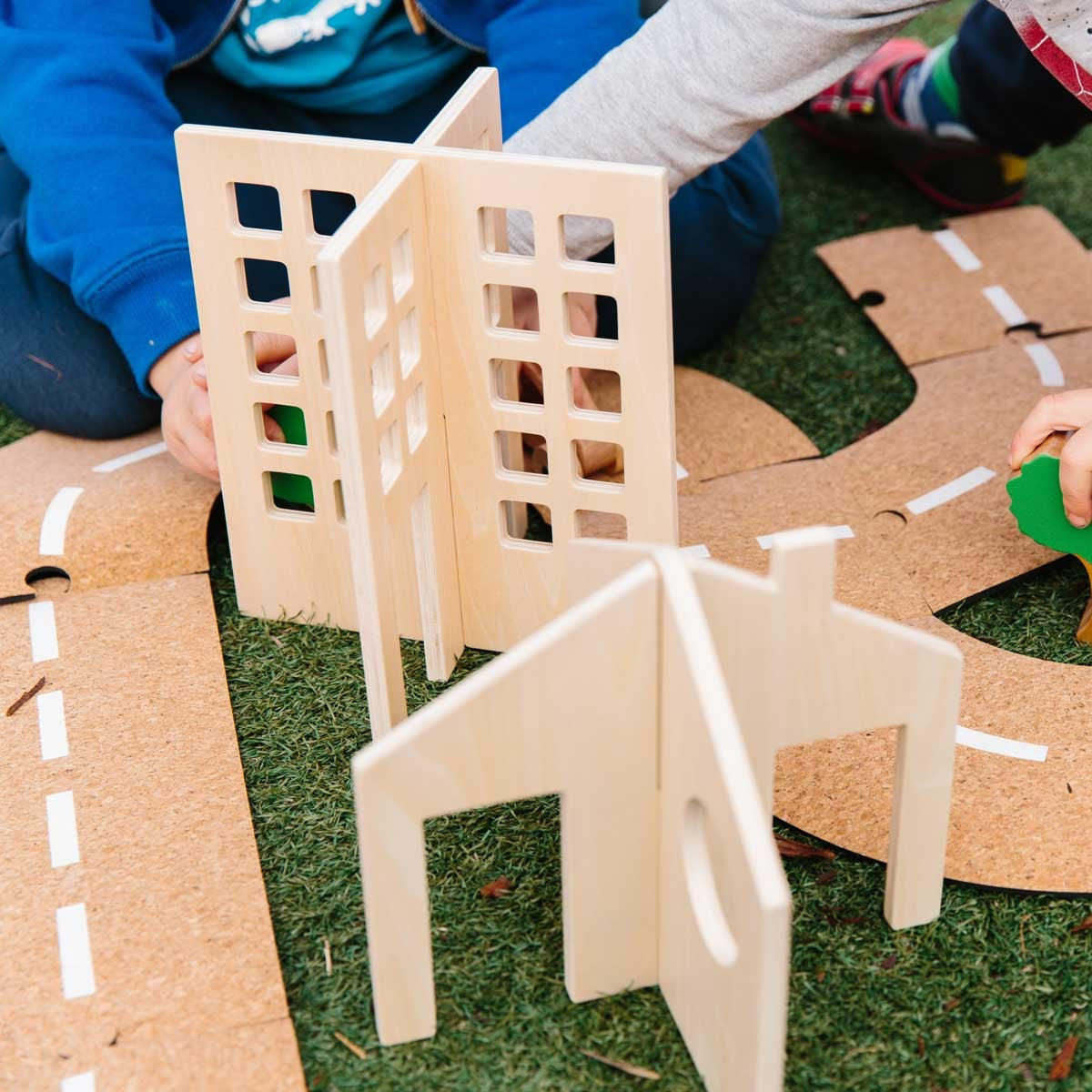 Wooden Cork Road Play Set with Buildings & Cars - 21 Piece Activity Set