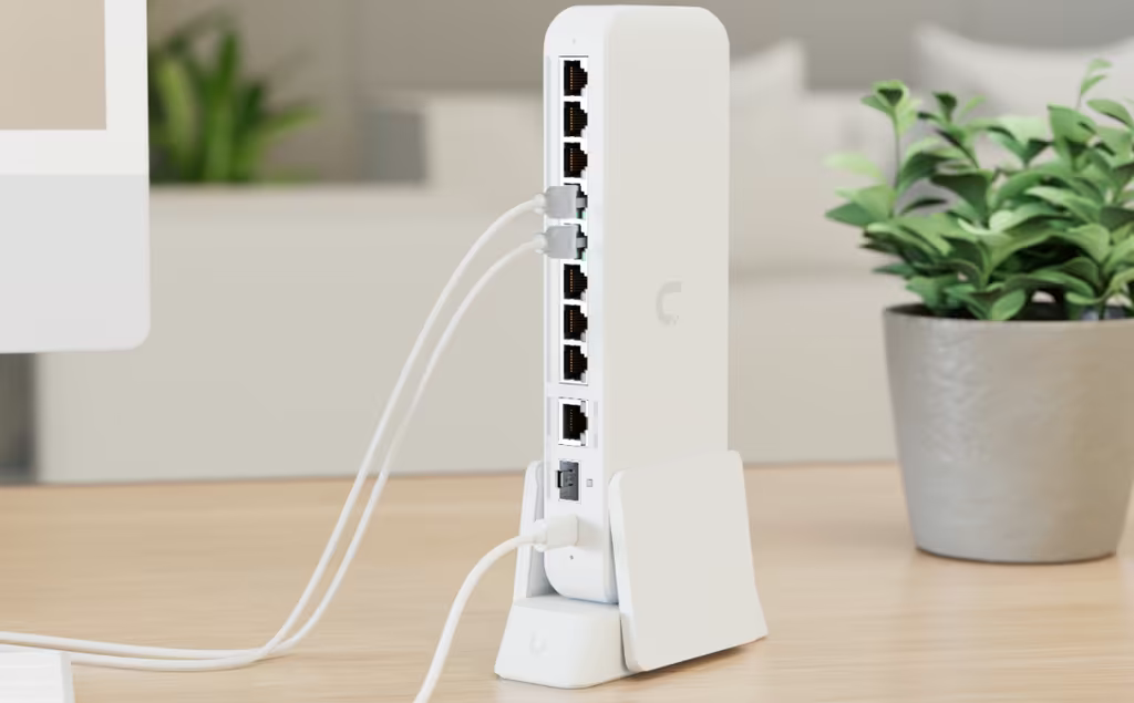 Ubiquiti Universal Table Stand Weighted Stand with Adjustable Clamp That Keeps Non Rack UniFi Devices Upright on Flat Surfaces