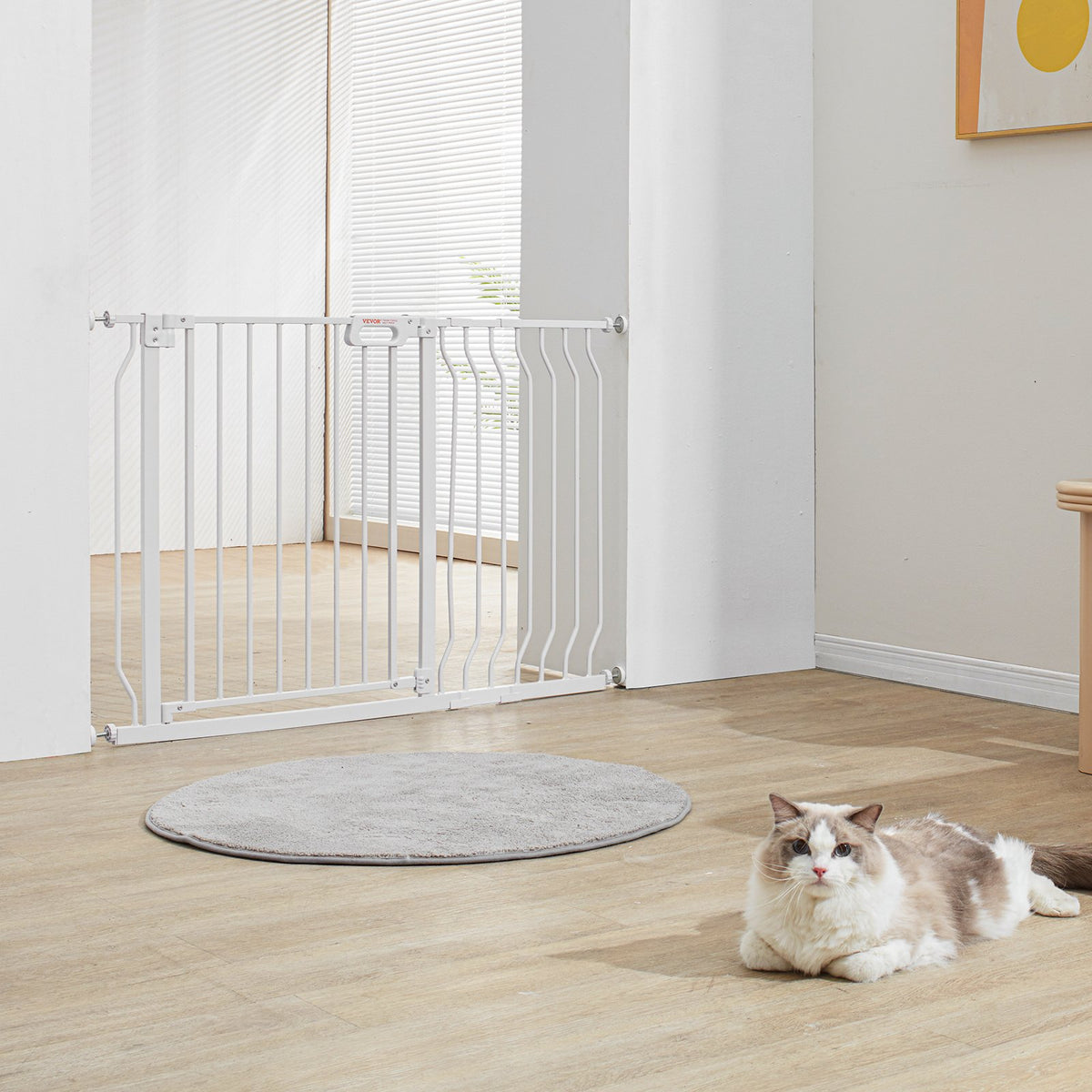 Baby Gate 749-1229mm Extra Wide 762mm High Step-Through Auto Close Wall Mount