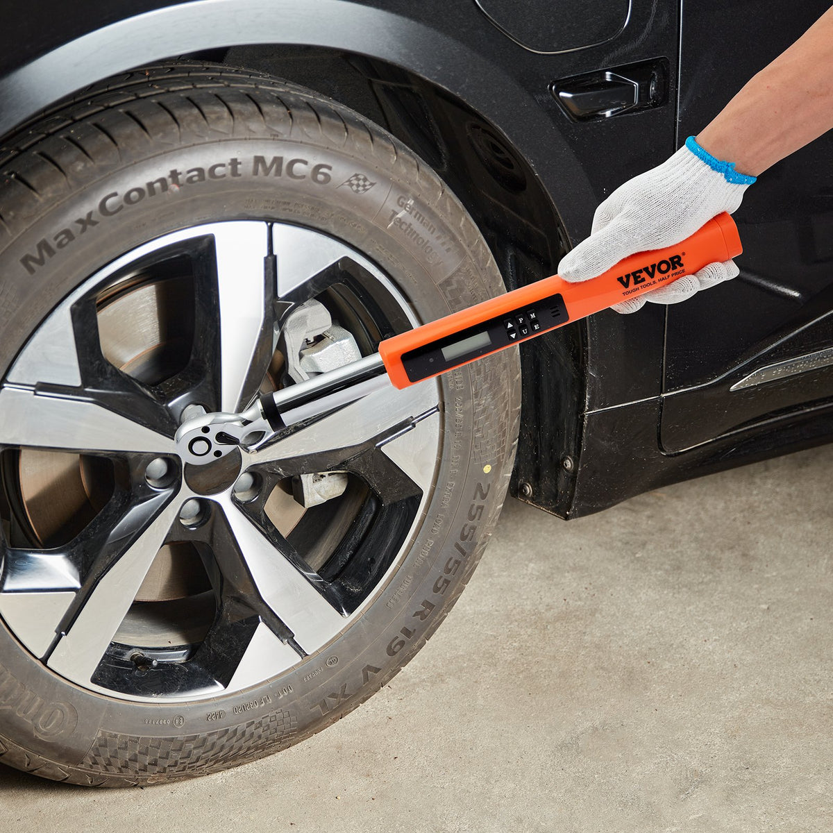 Torque Wrench Kit 3/8 Inch Digital 3.7-37 ft.lb 2% Accuracy 3-Mode LED