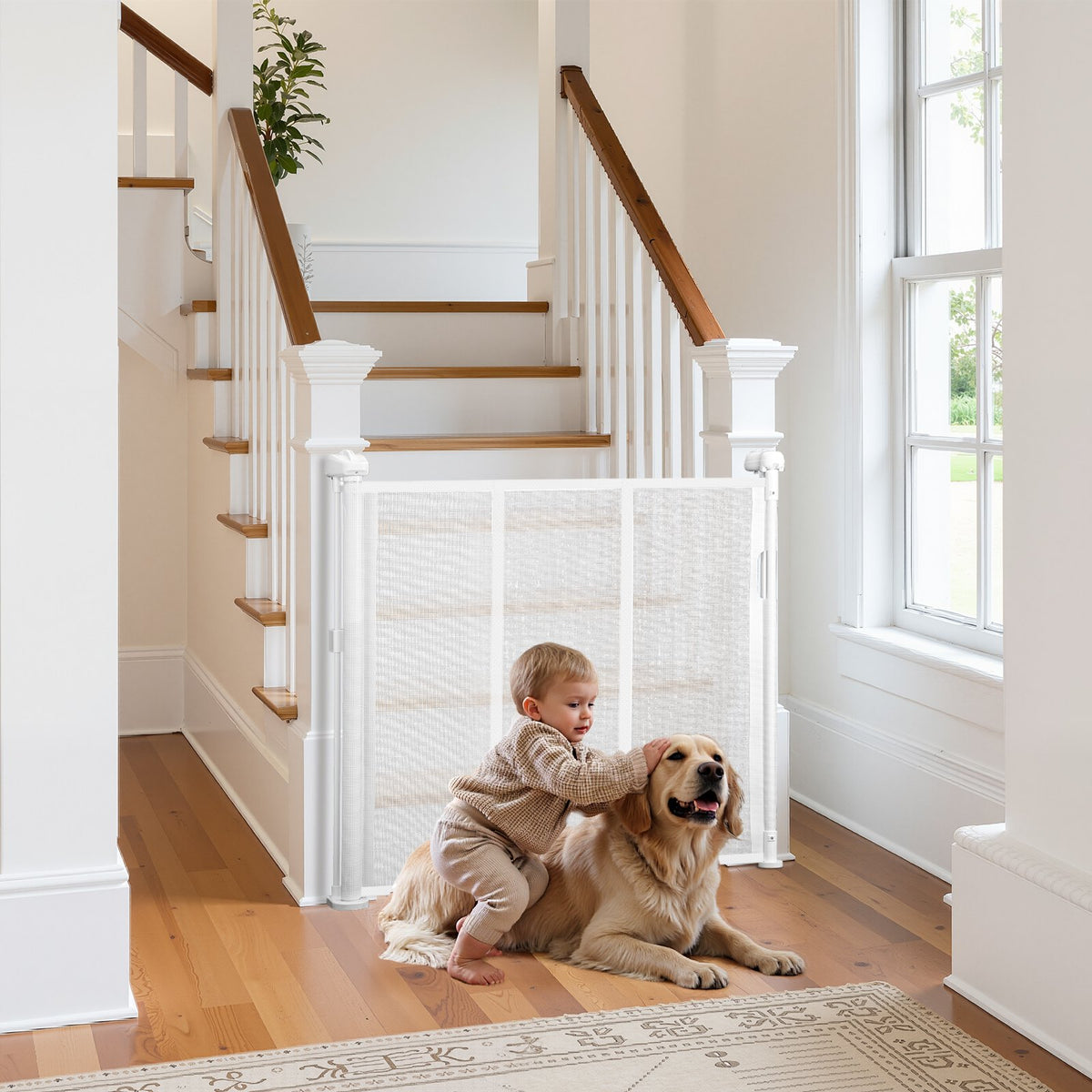 Retractable Baby Gate 870mm Tall Extends 1800mm Wide Mesh Indoor Stairs White