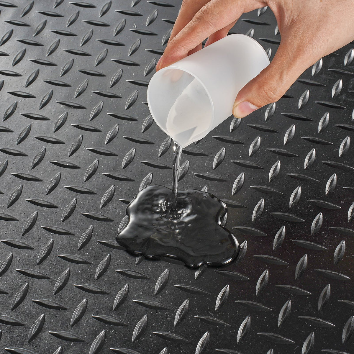 Diamond Plate Rubber Flooring Roll 3mm 4ft x 6ft Garage Mat SBR Easy Clean Black